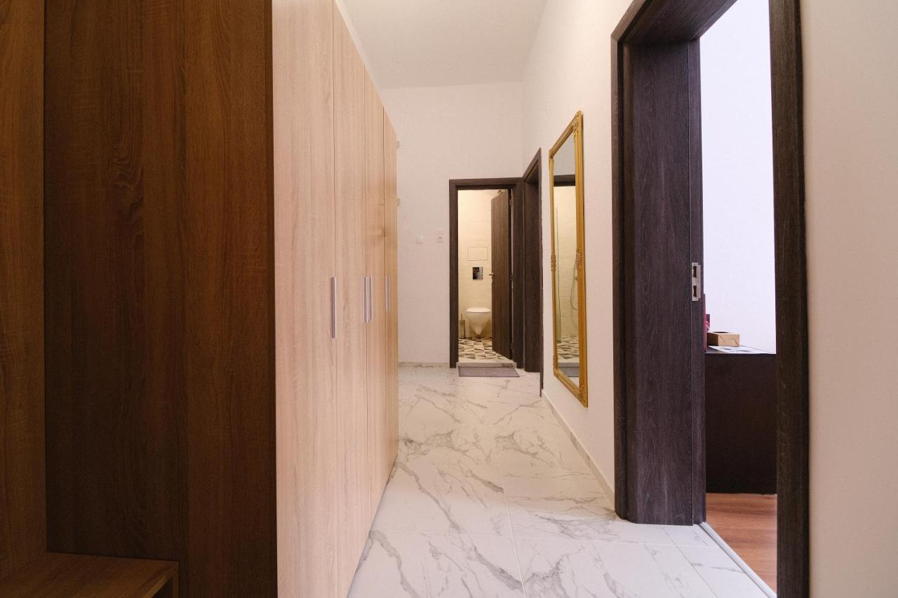 Apartment In The City Center Plovdiv Exterior foto